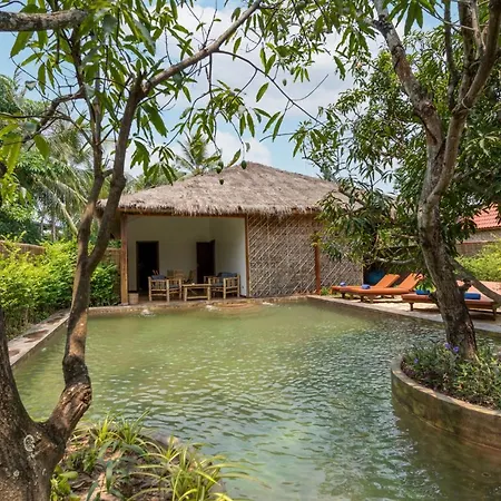Floating Khmer Village Resort